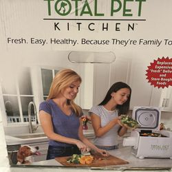 Total Pet Kitchen 