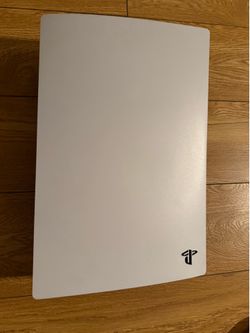 PS5 Pro Disk edition console with 1 controller