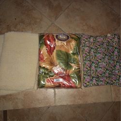 Dog Bed/Comforters For Kennel