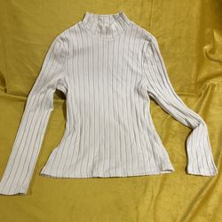 Cream Ribbed Long-sleeve Turtleneck