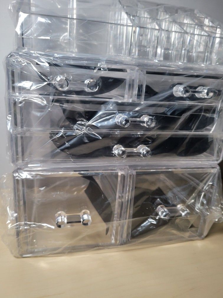 DreamGenius 3 Piece Acrylic Makeup Organizer