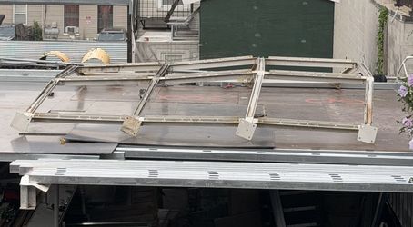 Complete Custom roof structure aprox 16x14ft with blueprints