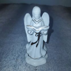 White Ceramic Candle Holder