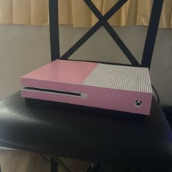 Pink Xbox One