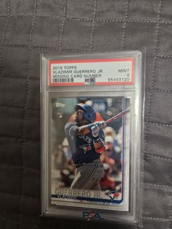 2019 Topps VLADIMIR GUERRERO Jr. Missing card number. Rookie card. Mint 9