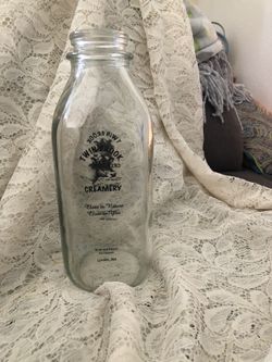 Vintage 1 quart milk bottle Twin Brook Dairy Mint Condition