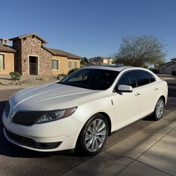2014 Lincoln MKS
