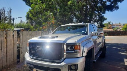Gmc sierra denali