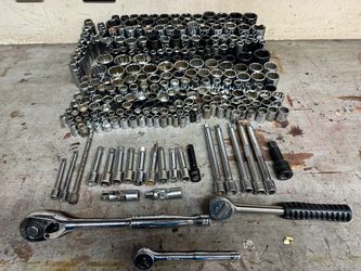 Metric and SAE sockets
