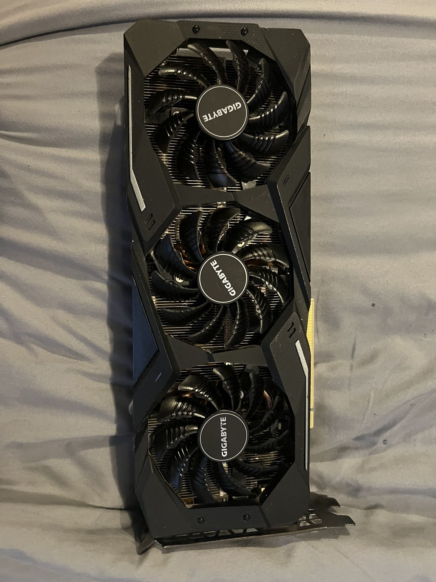 GeForce 2080 Gigabyte 12gb 3 Fan Graphics Card