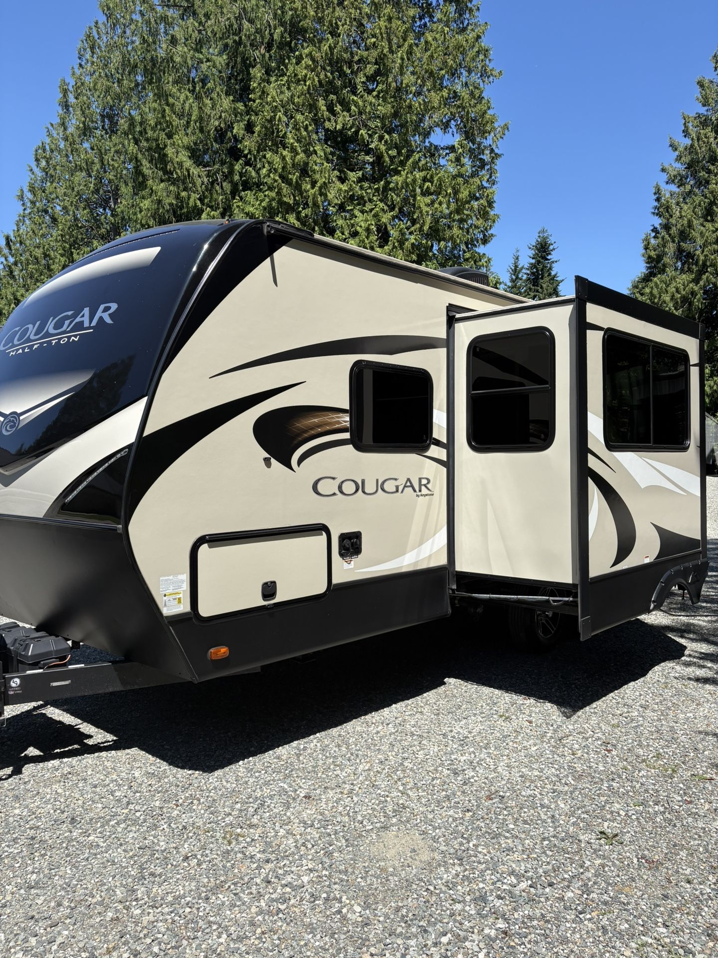 2019 Keystone Cougar 22RBSWE