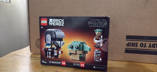 Lego Mandolorian and Grogu