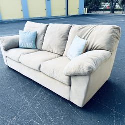 Luxurious High End Robb & Stucky Queen Size Sleeper Sofa (Mattress Never Used)