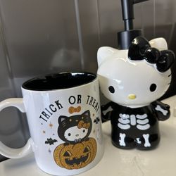 Hello Kitty Mug and Soap Dispenser