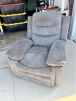 Recliner chair