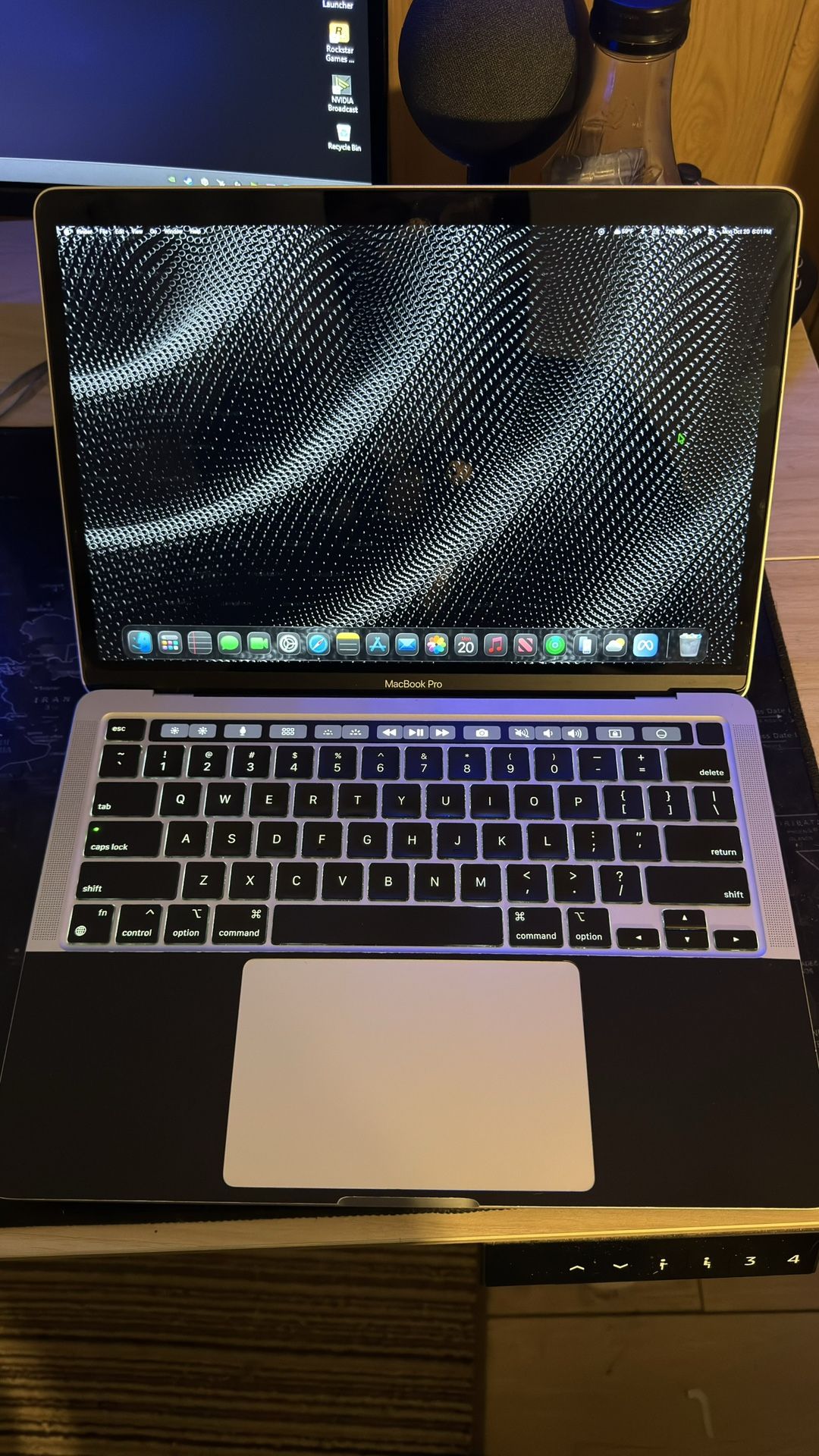 2020 13 Inch MacBook Pro M1 Chip Touch Bar 500gb Storage 8gb RAM