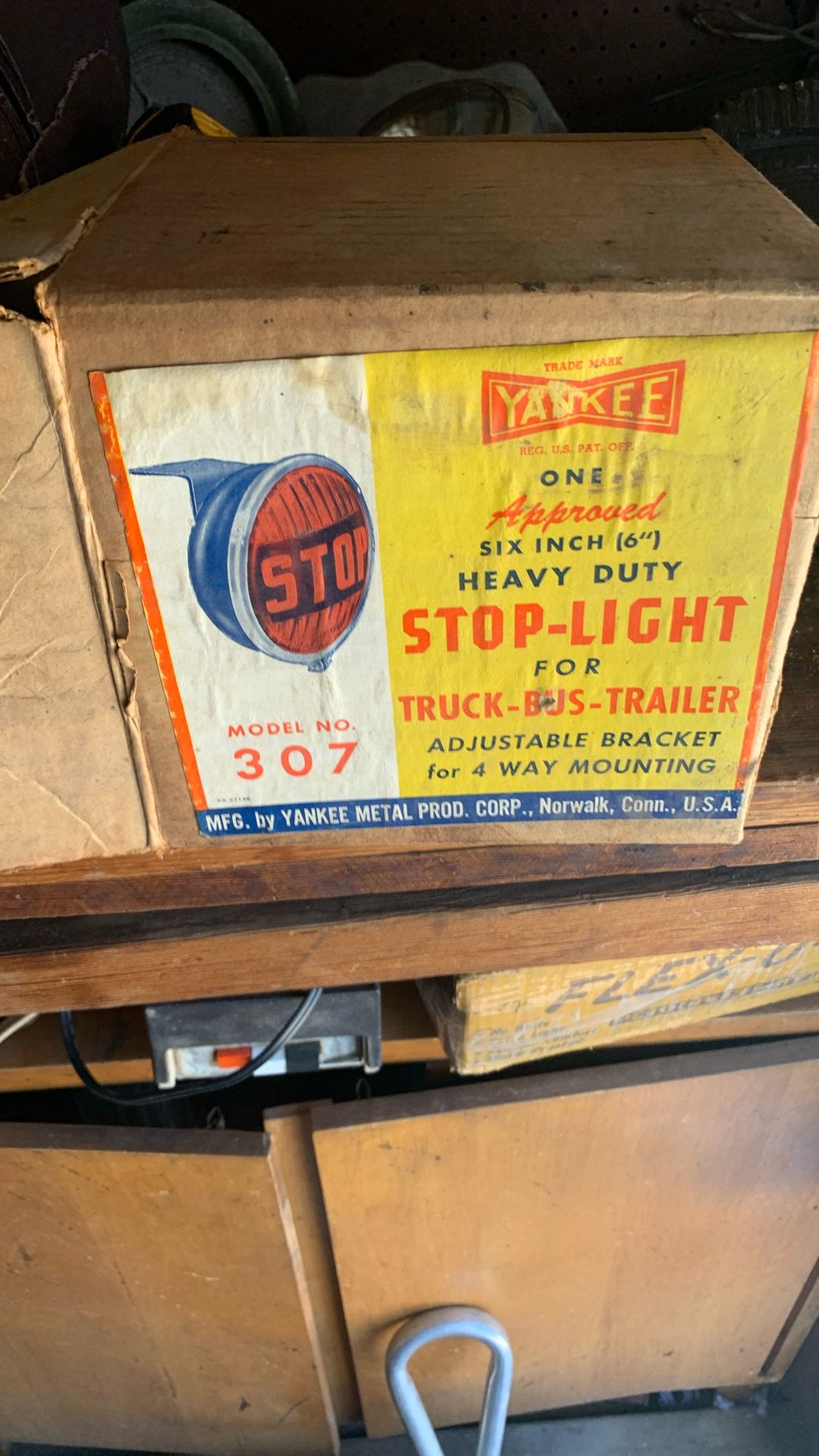 Antique Yankee Stop Light
