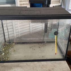 5 gallon aquarium withstand