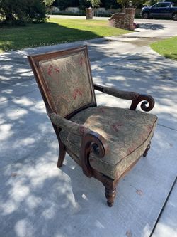 Living Room Wooden Chair 