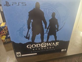 God of War statue of hammer