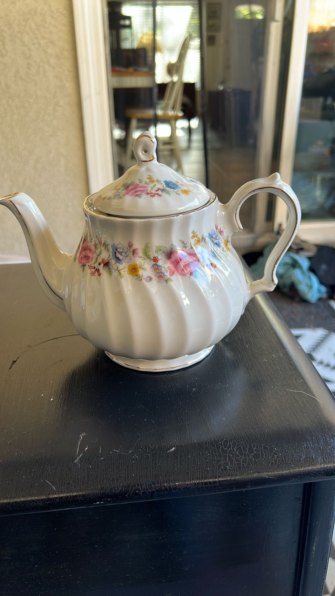 Vintage Sadler teapot from England