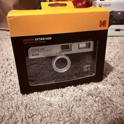 Kodak Altar H35 Half Frame Film Camera