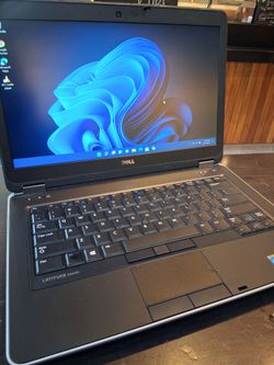 Dell Latitude E6440....8gb..intel i5 processor  good battery