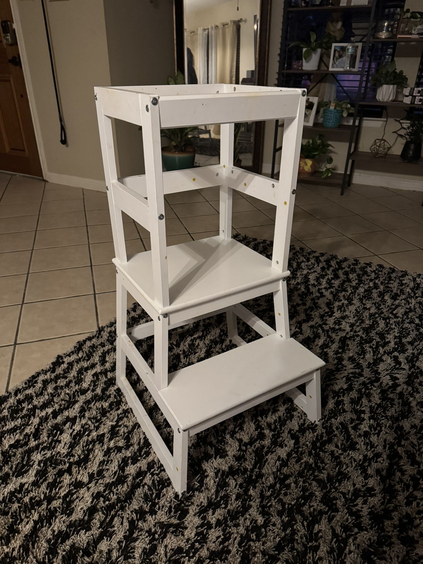 Toddler Stand