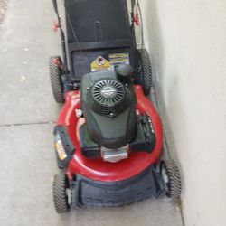 Lawn Mower  Troy Bilt