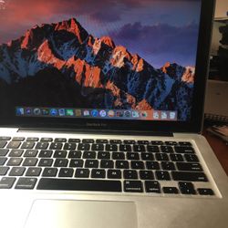 13 inches MacBook Pro I5 Processor