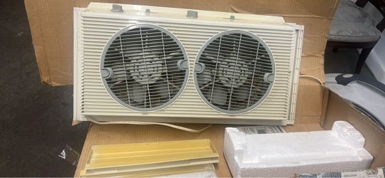 Heavy duty window fan Heavy duty window fan