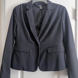 Women’s Gray Blazer Size 6P $10