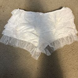 short white ruffle shorts