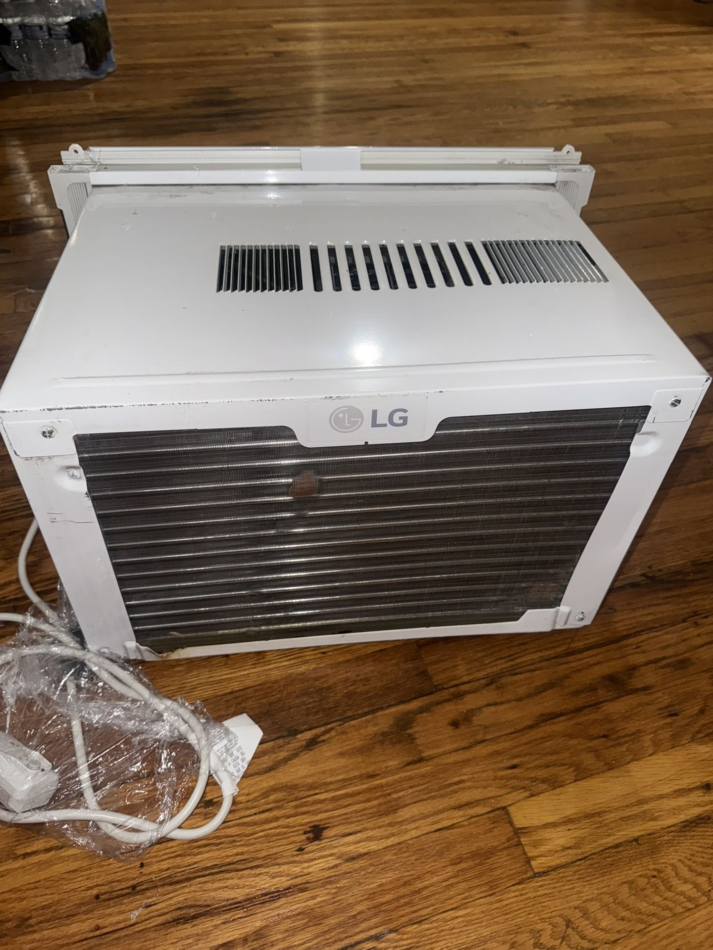 LG Air Condition