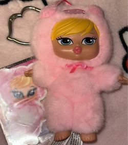 Bratziez Revealed (Chloe)