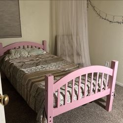 Pink Twin Bed 