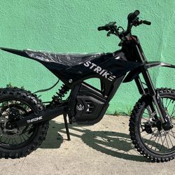 STRIKE THRONE E-MOTO