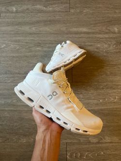 On Cloud Cloudnova Form 2 Shoes 9.5