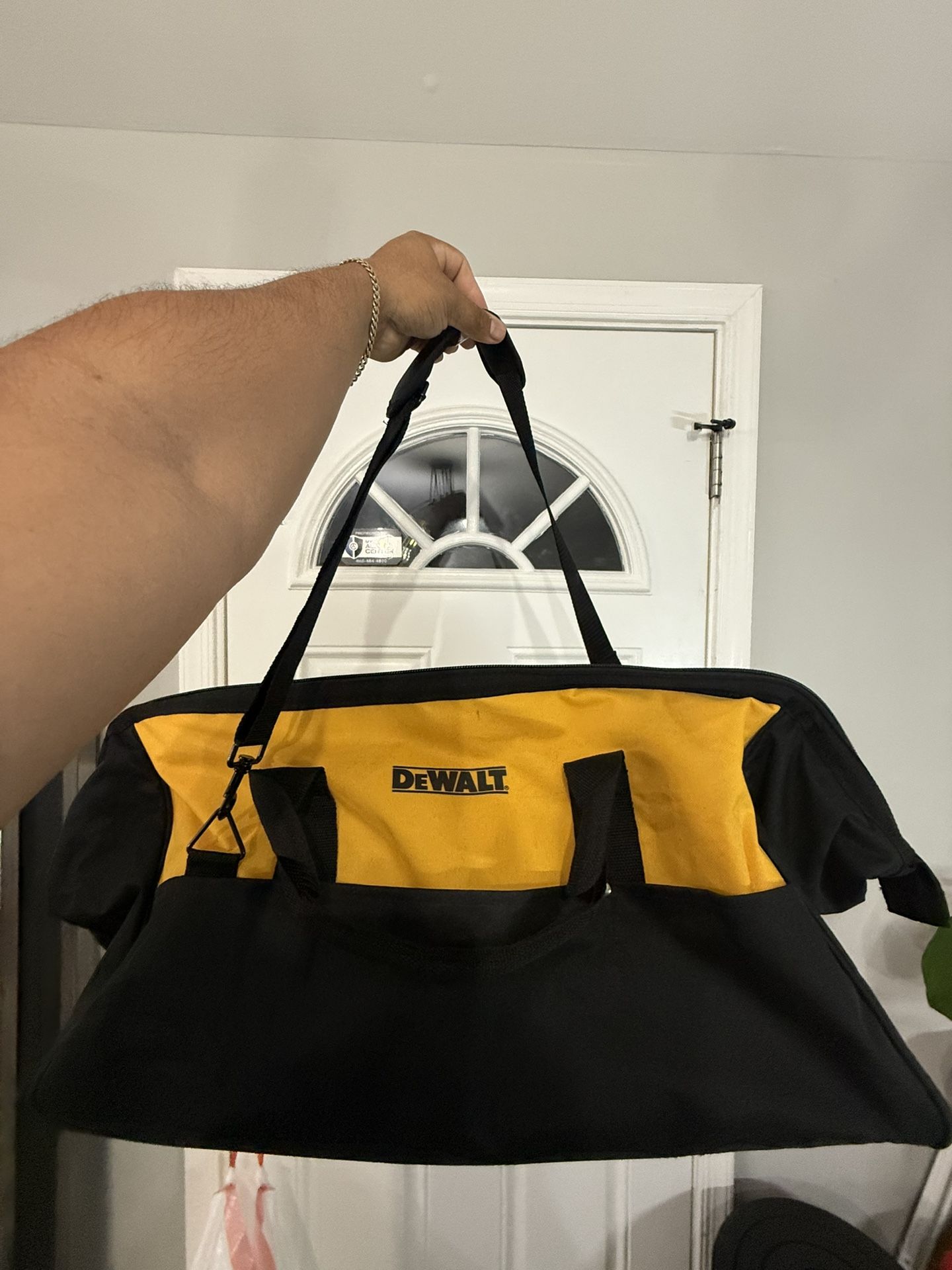 Dewalt Bag ( Large )
