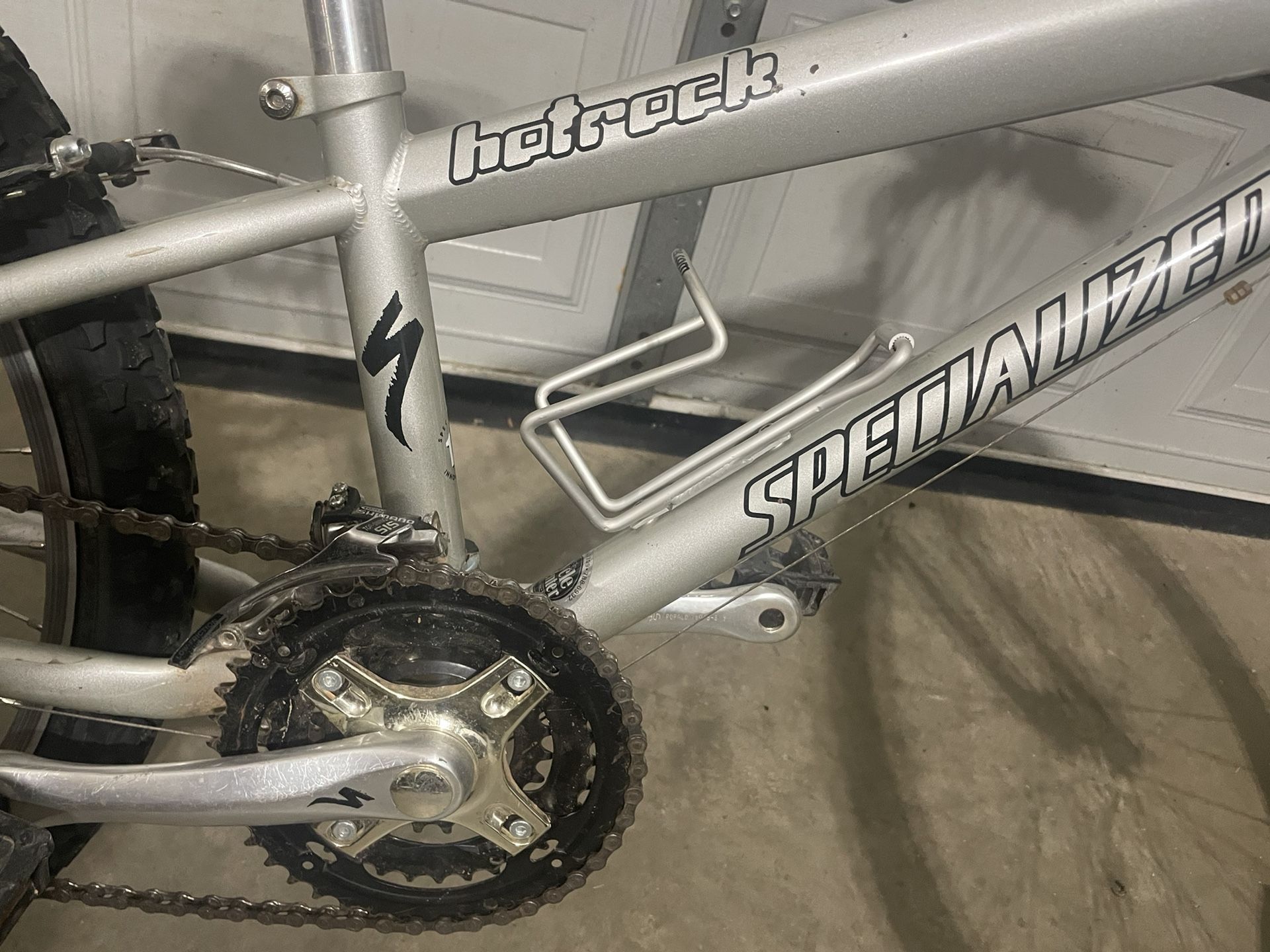 Specialized Hotrock 24”bicycle