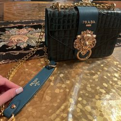 Women’s Dark Green Crossbody Bag 
