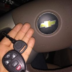 KEYS AND REMOTES FOR CARS 