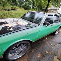 83  Chey Caprice  With 3 TV And 26 Inch Rins