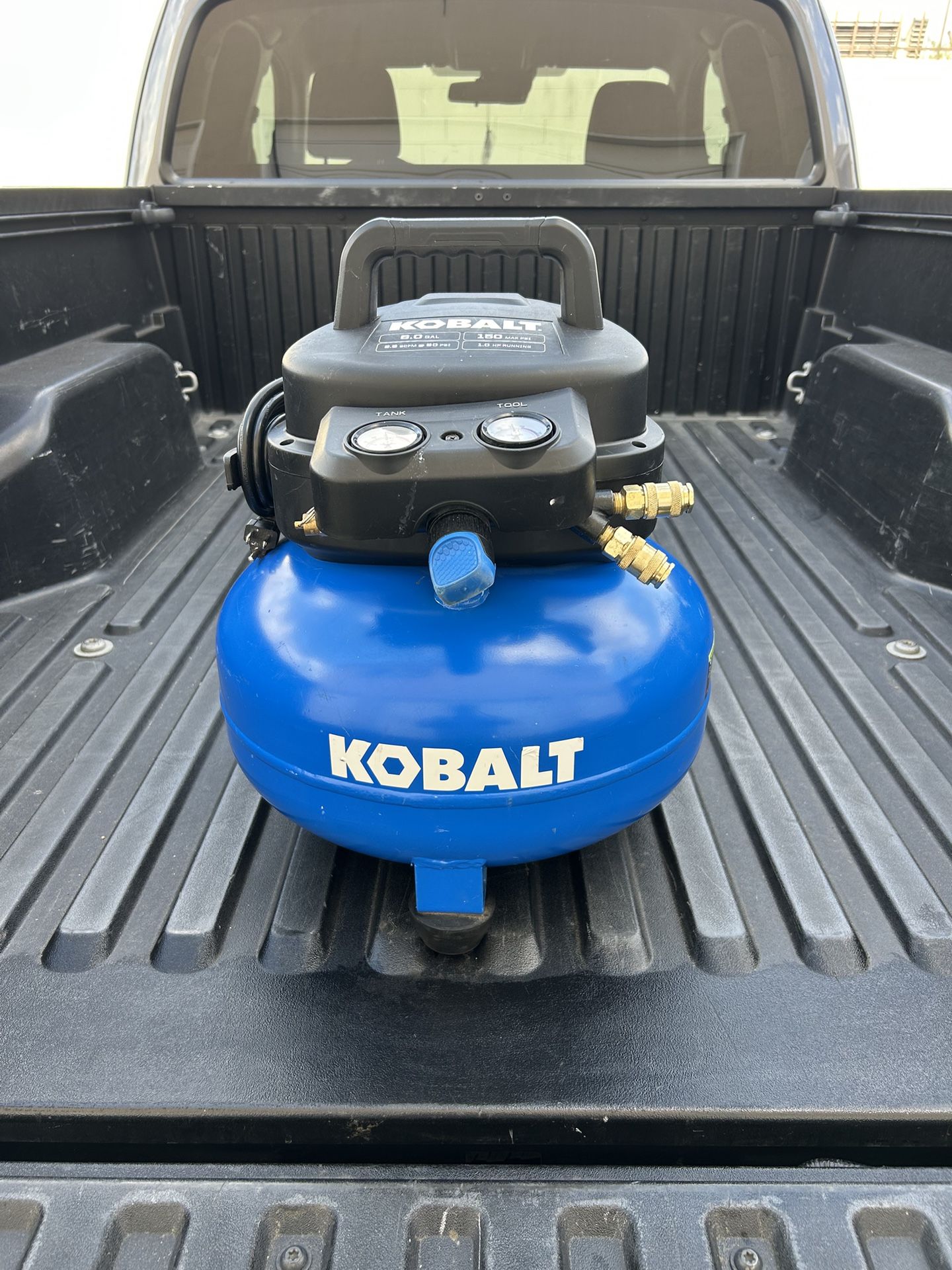 Kobalt 6-Gallon Portable Electric 150 PSI Pancake Air Compressor