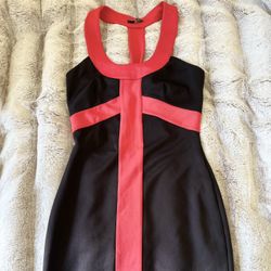 Women’s Dress, Size Small 