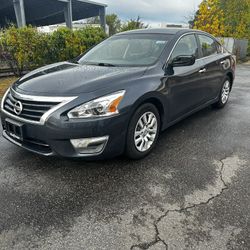 2015 Nissan Altima 25