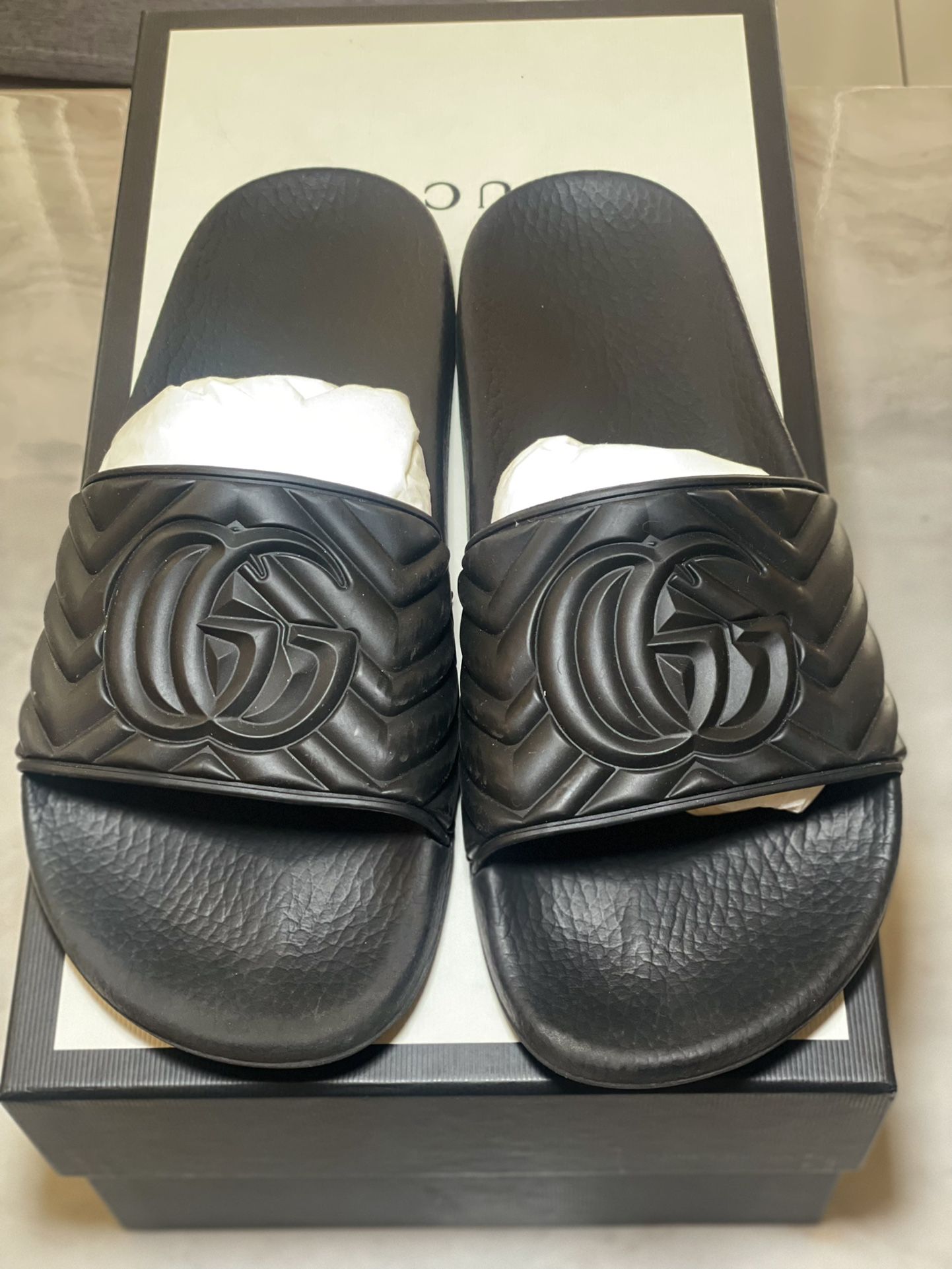Authentic Size 7 Black Gucci Matelasse Rubber Slides Worn 3x 