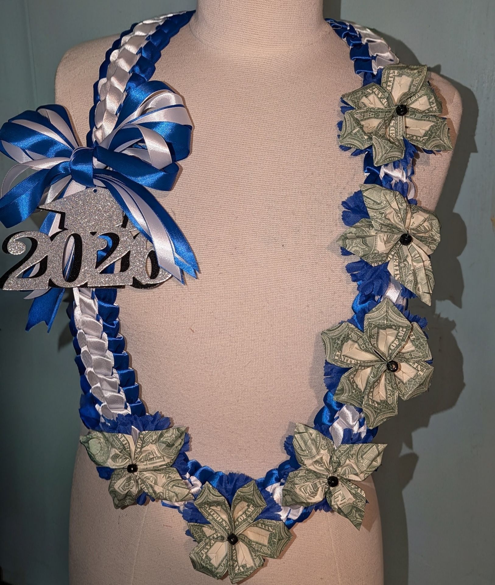 Graduation money lei
