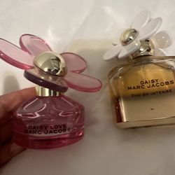MARC JACOBS Perfumes