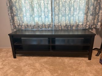 TV Stand/Entertainment Center